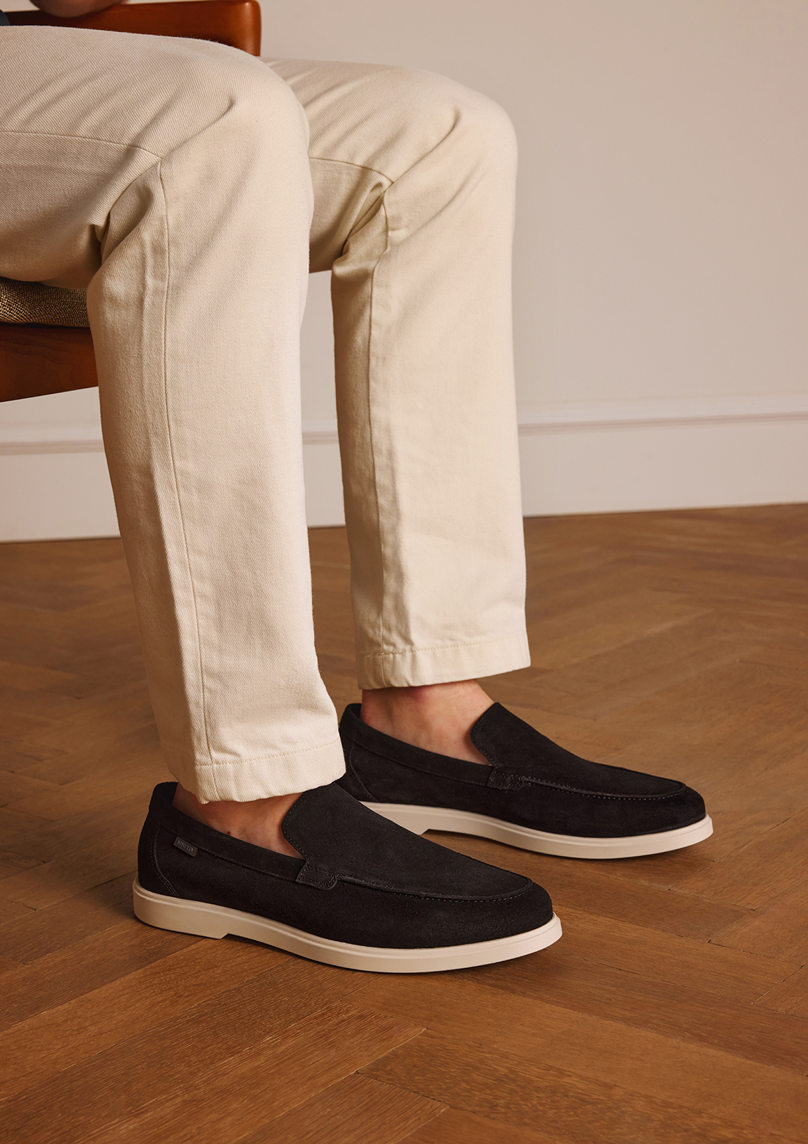 Donkerblauwe suède loafers