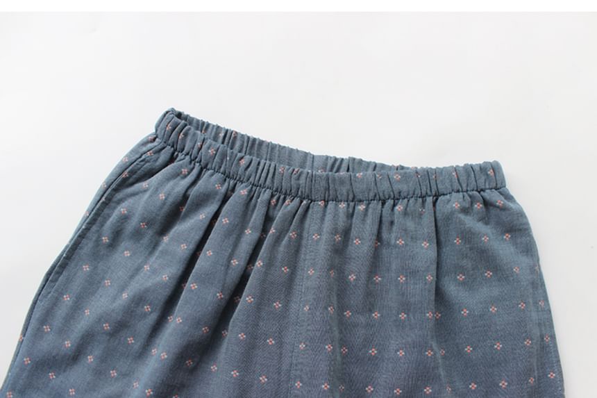 Dogini - Pyjamaset: Top met lange mouwen en bloemenprint + broek