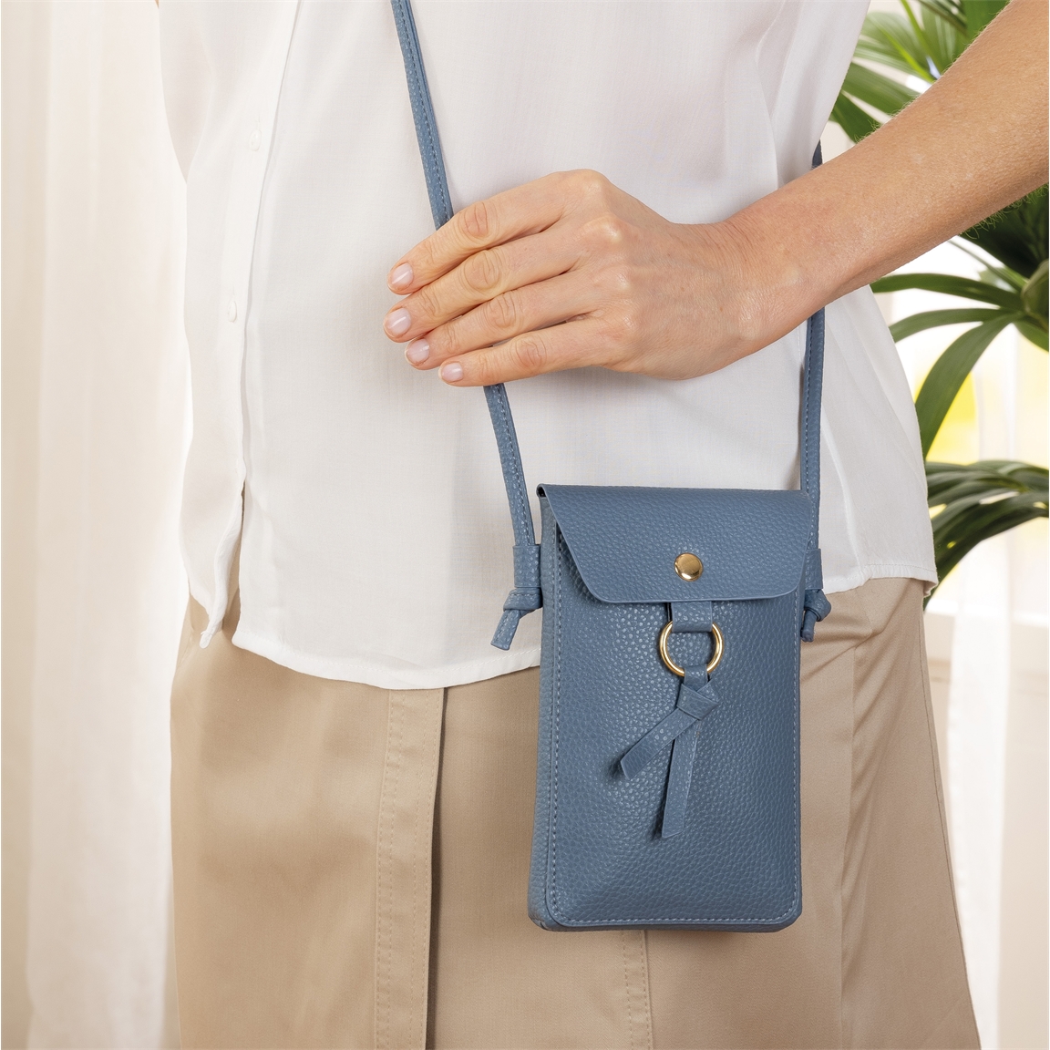 Sac pochette nœud bleu ou jaune