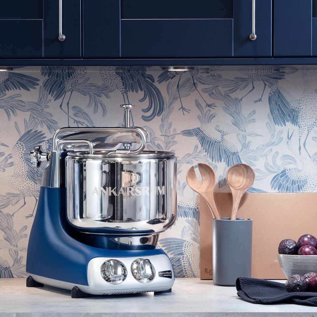 AKM 6230 Kjøkkenmaskin + Deluxepakke, Royal Blue