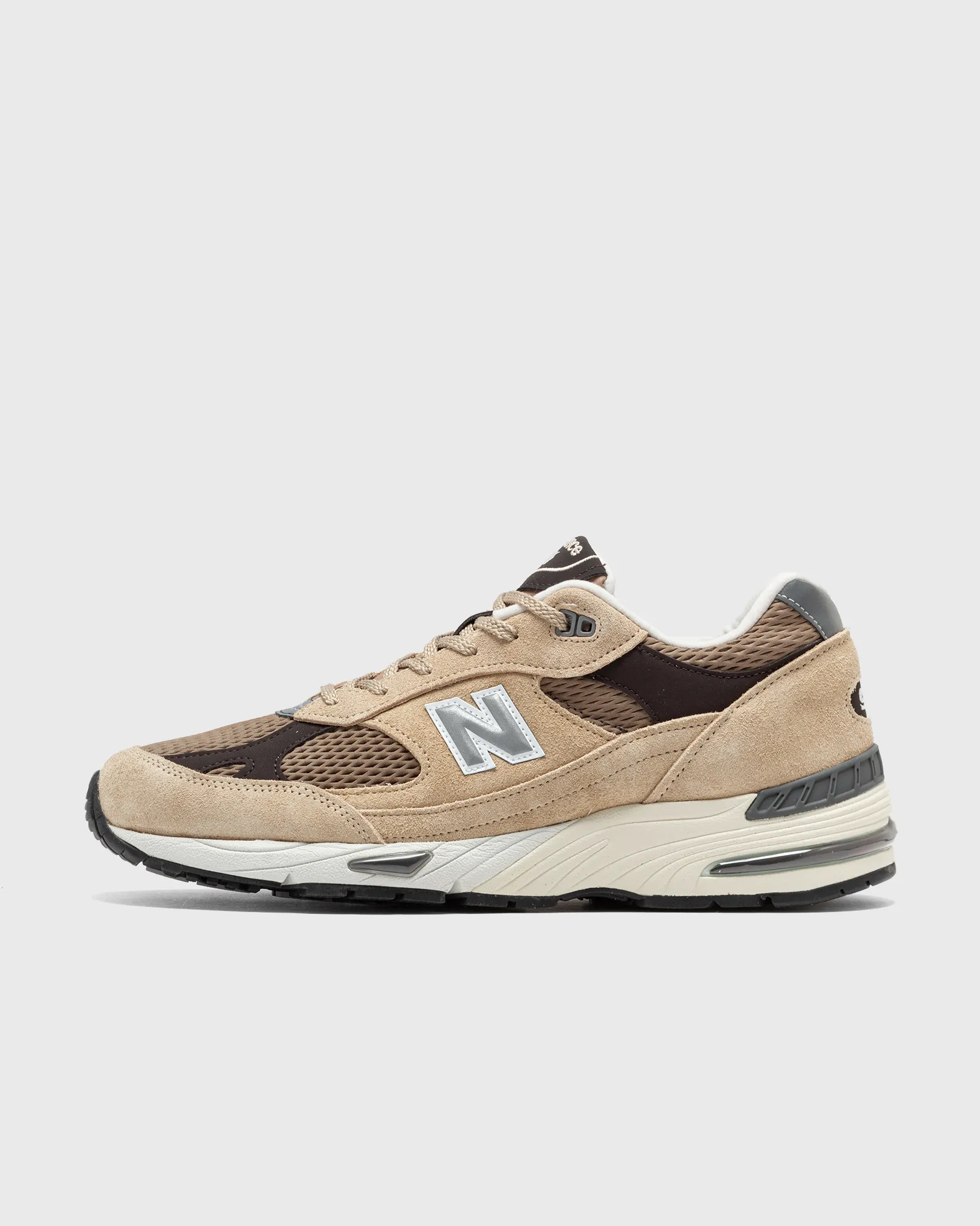 New Balance 991