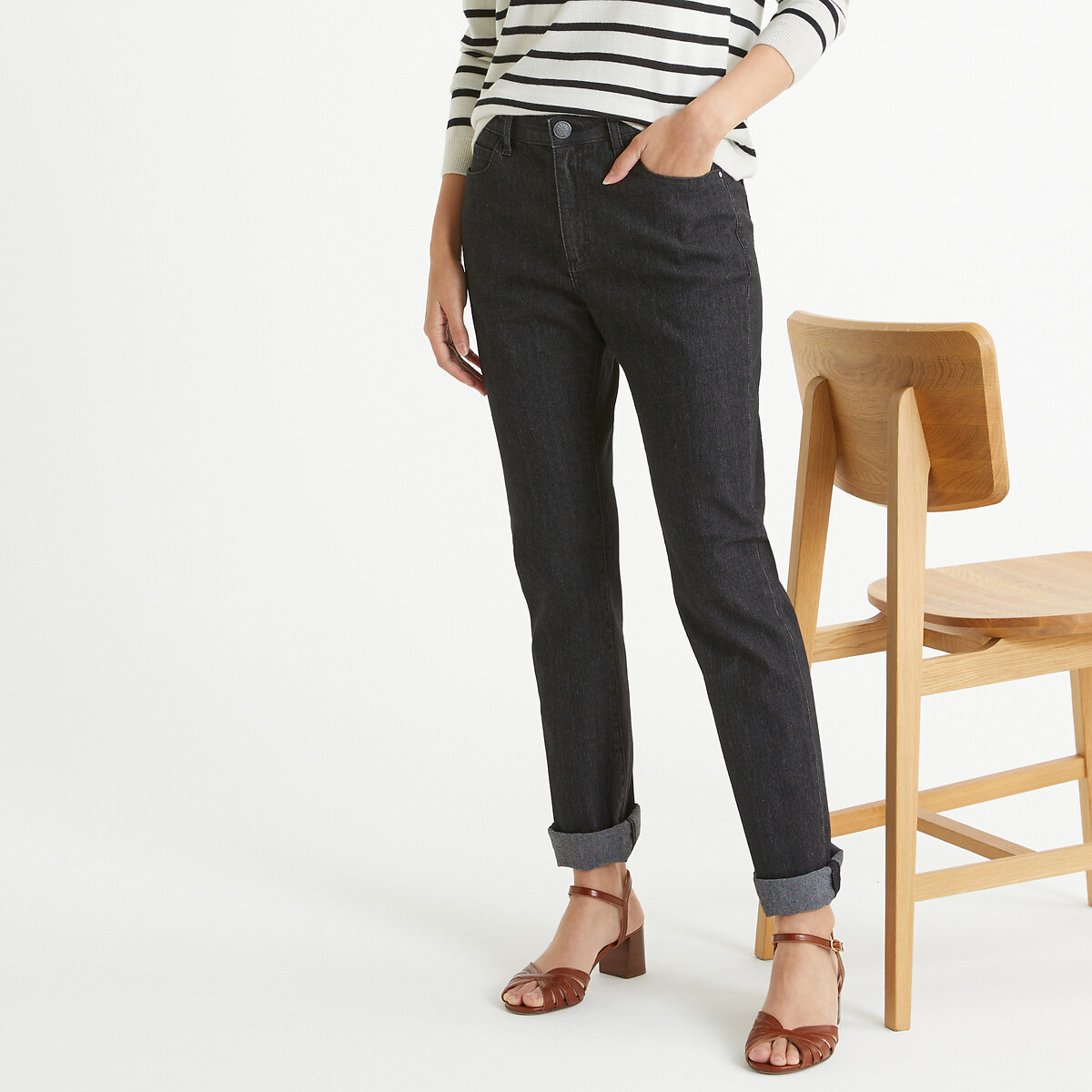 ANNE WEYBURN<br>Calça jeans reta normal