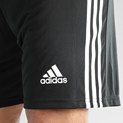 Lot De 2 Shorts Jogging A Bandes GN5773 GN5776 Noir Blanc