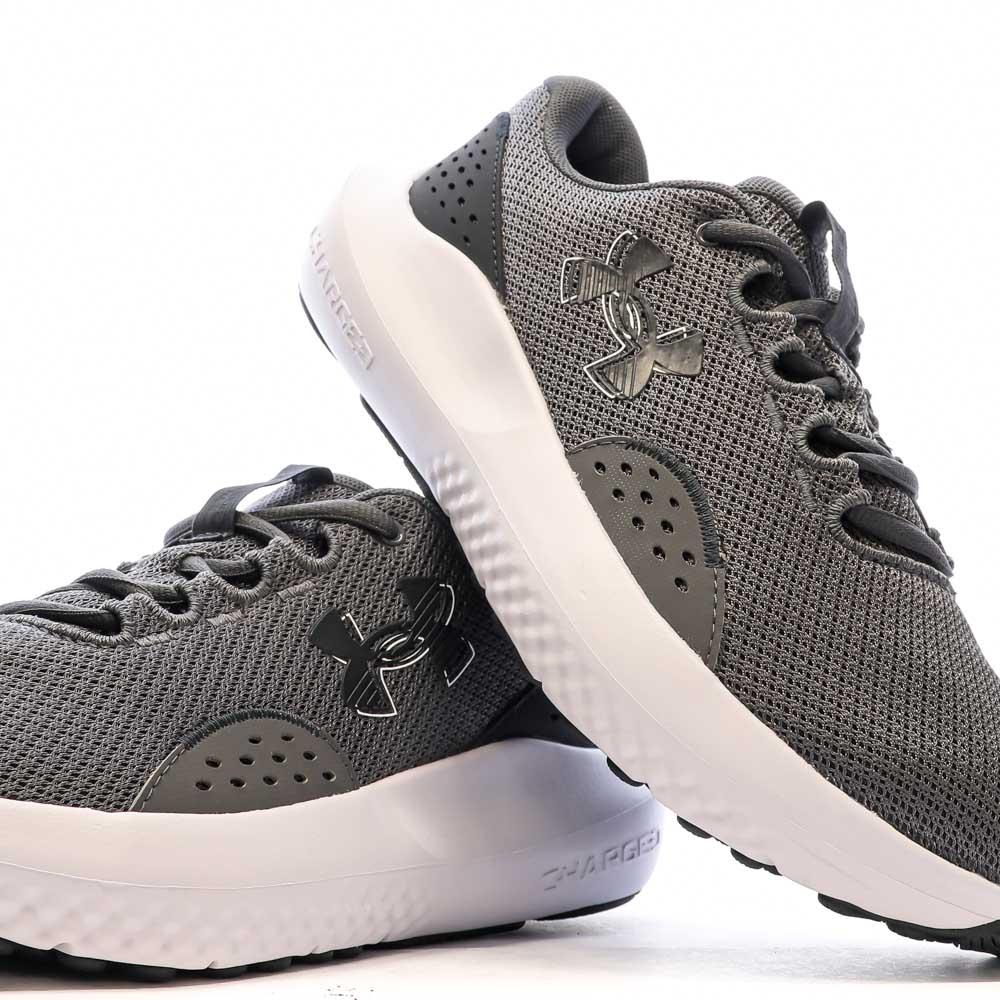 Under Armour Chaussures de Running Grises Homme Under Armour Charged Surge 4