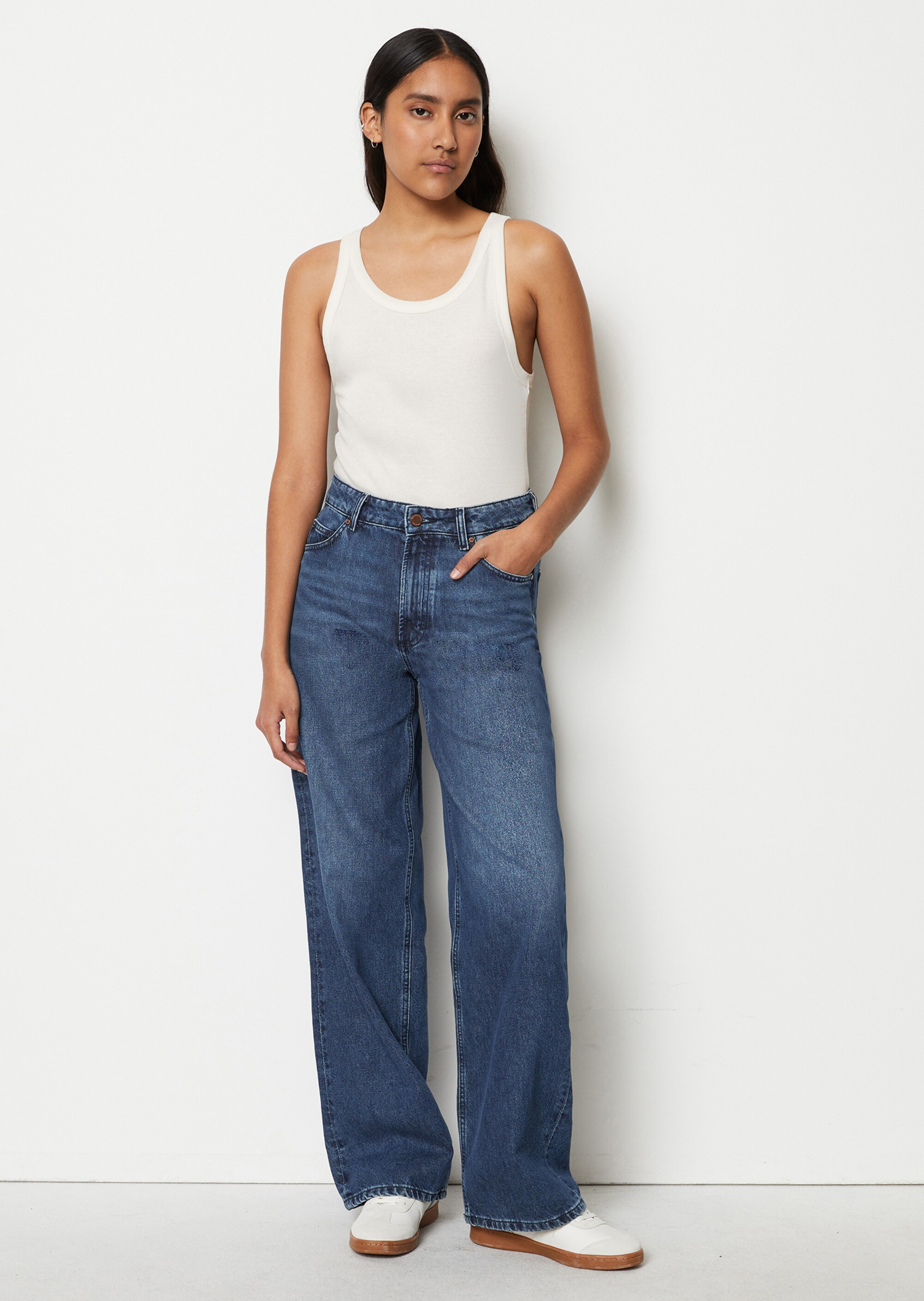 Tanktop slim aus geripptem Bio-Baumwolle-Stretch
