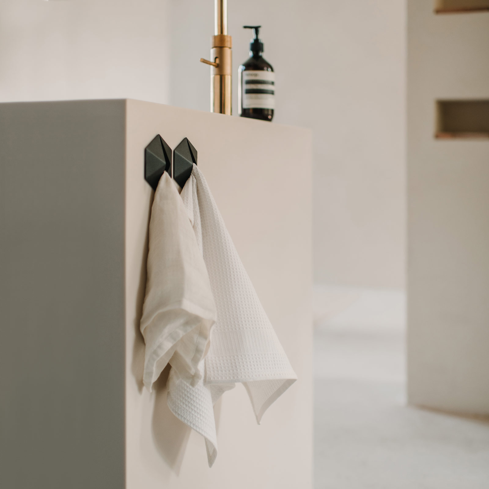 Wandhaak Towel Diamond °01 Black - 1 wandhaak