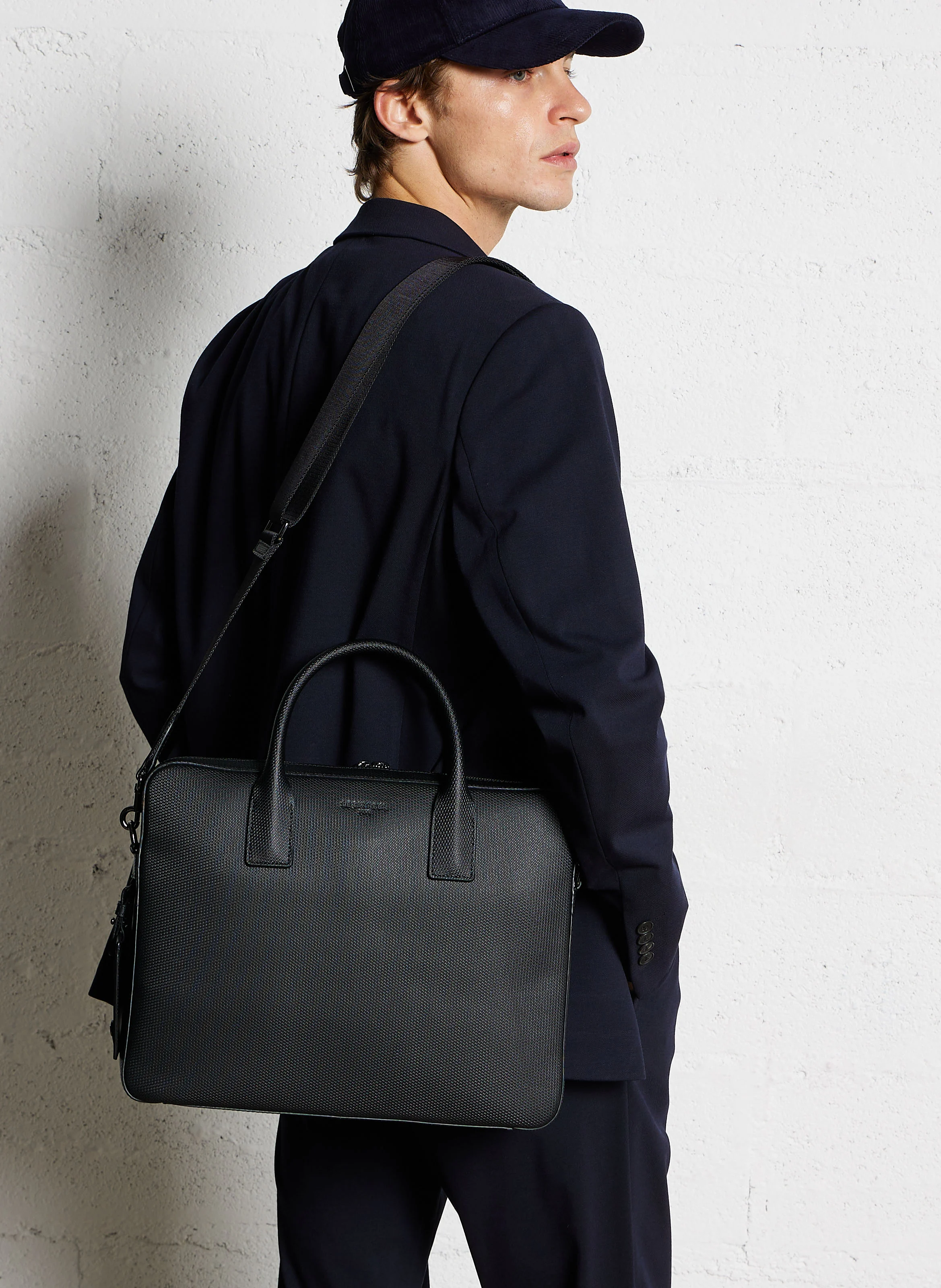 EMILE - Porte-documents slim 14 en cuir | Noir