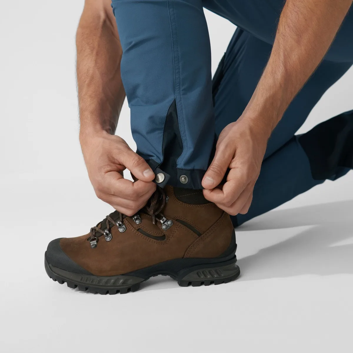 Fjällräven Men's Keb Agile Trousers Laurel Green/Deep Forest