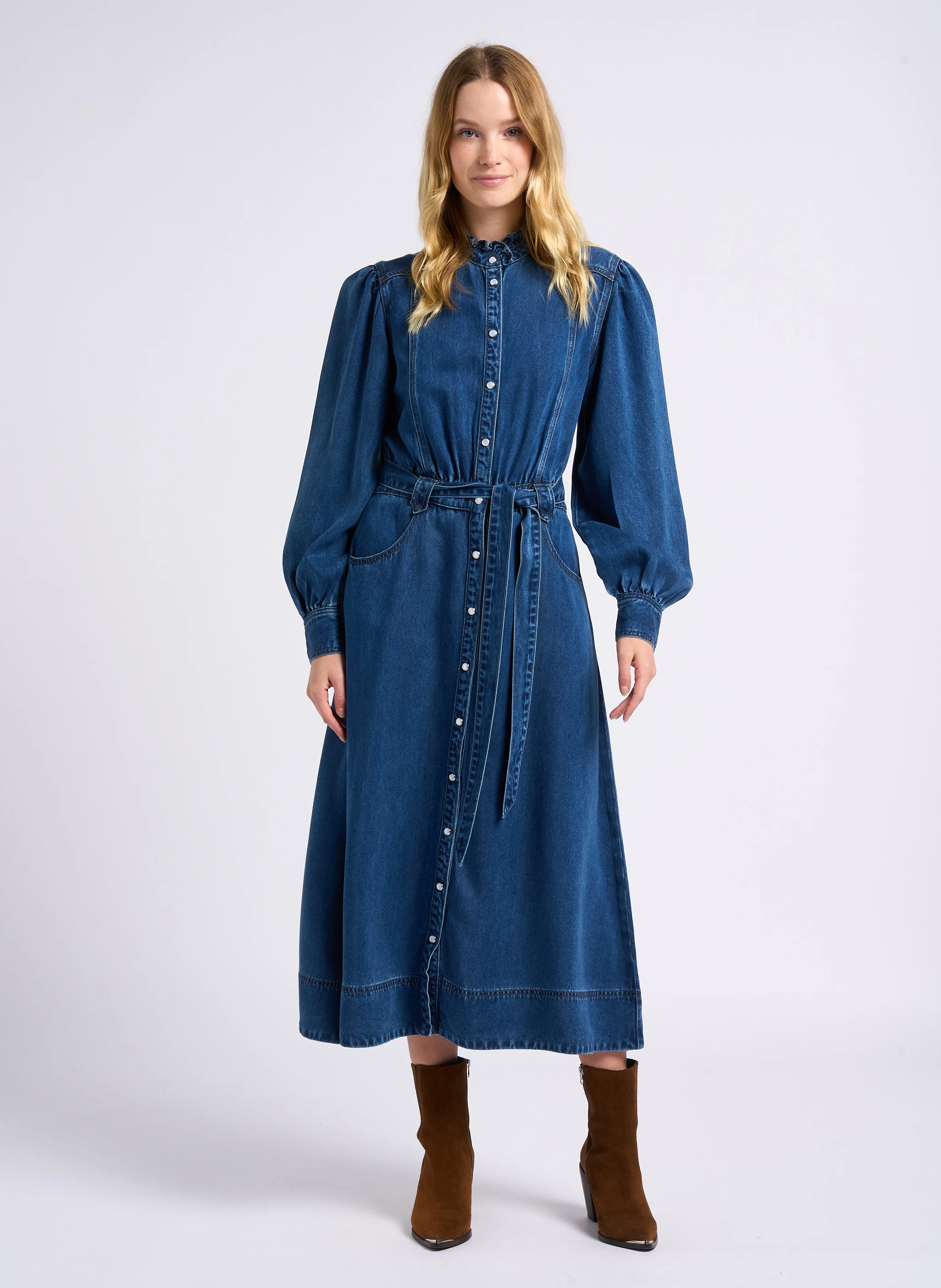 CHONA - Robe longue col victorien en jean | Bleu