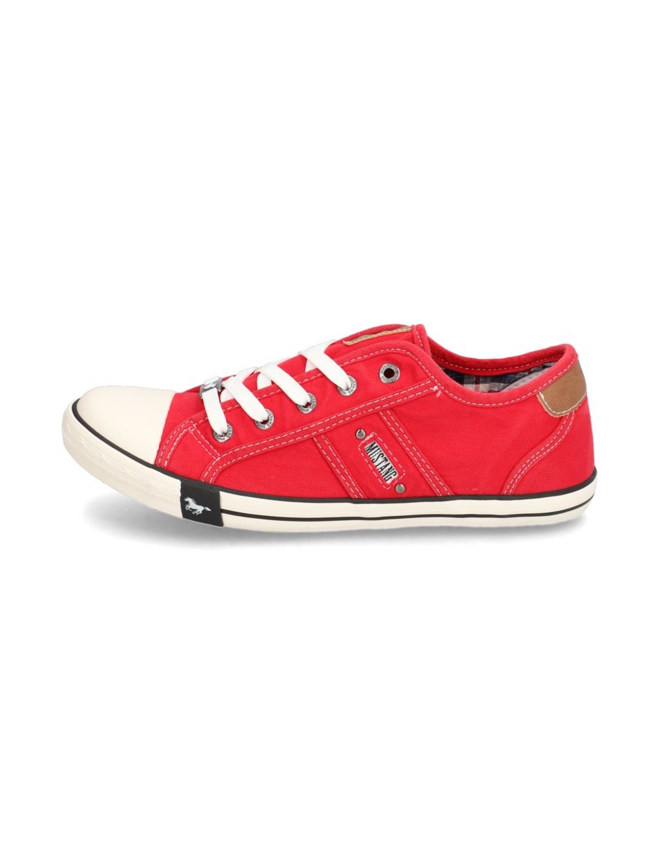 Canvas Sneaker