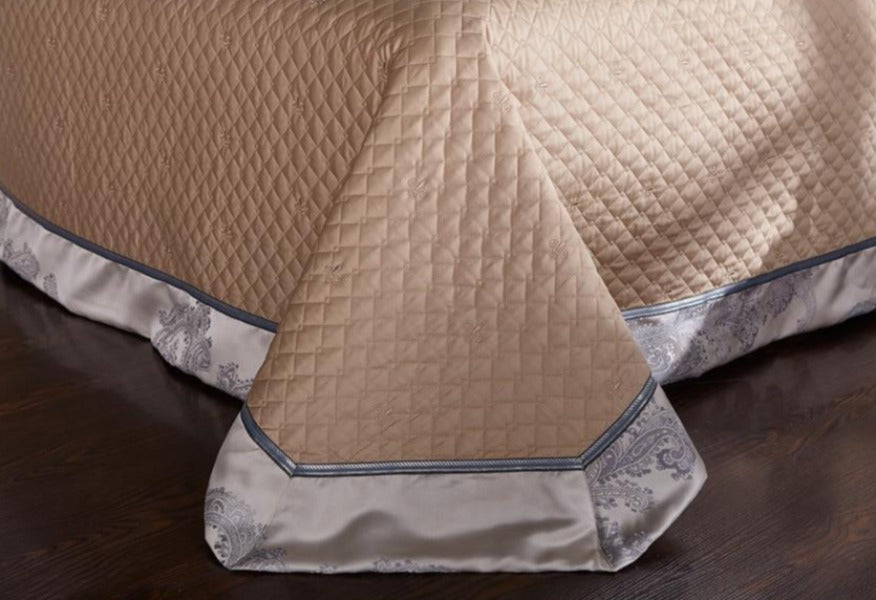 CalmCare Cotton and Silk Bedding Set