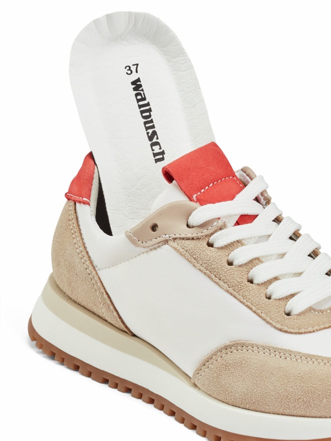 Smart Sneaker