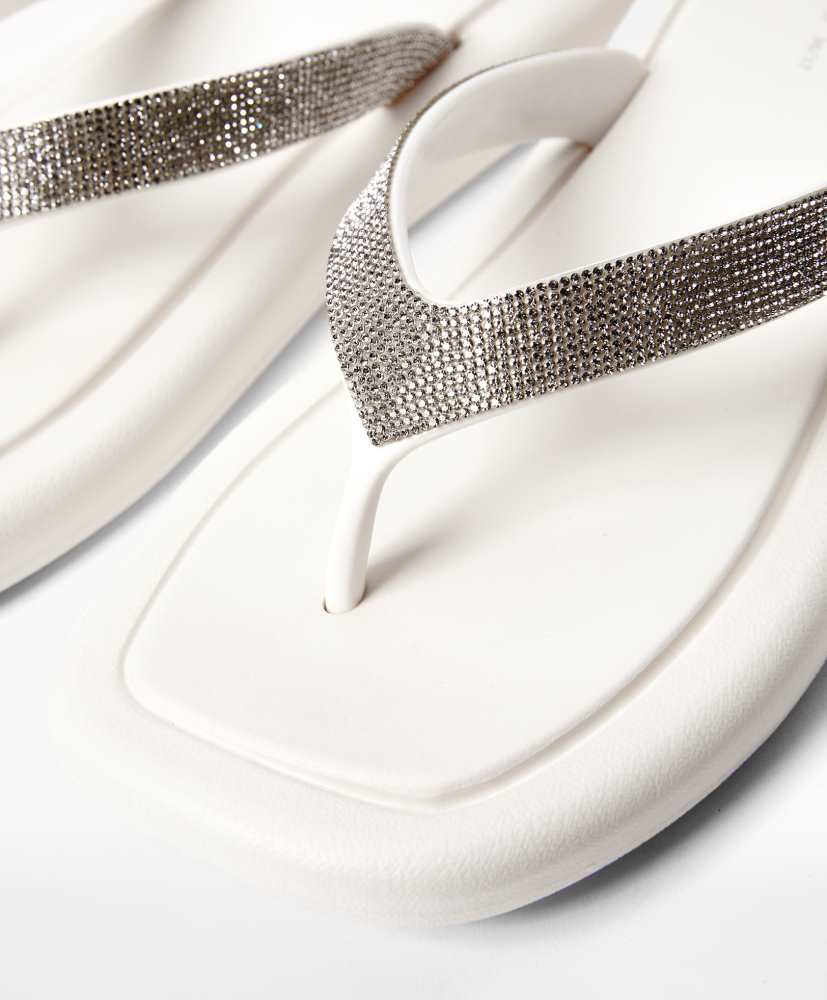 Banheiro com strass