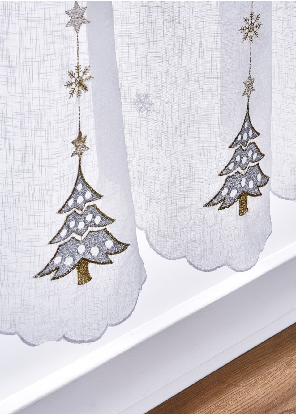 Brise-bise avec broderie sapin
