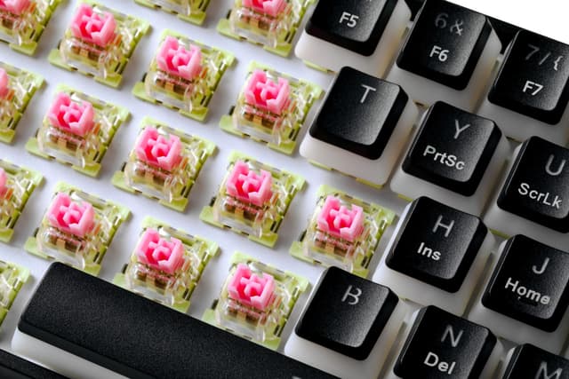 Deltaco DK475 gaming-tastatur (sort)