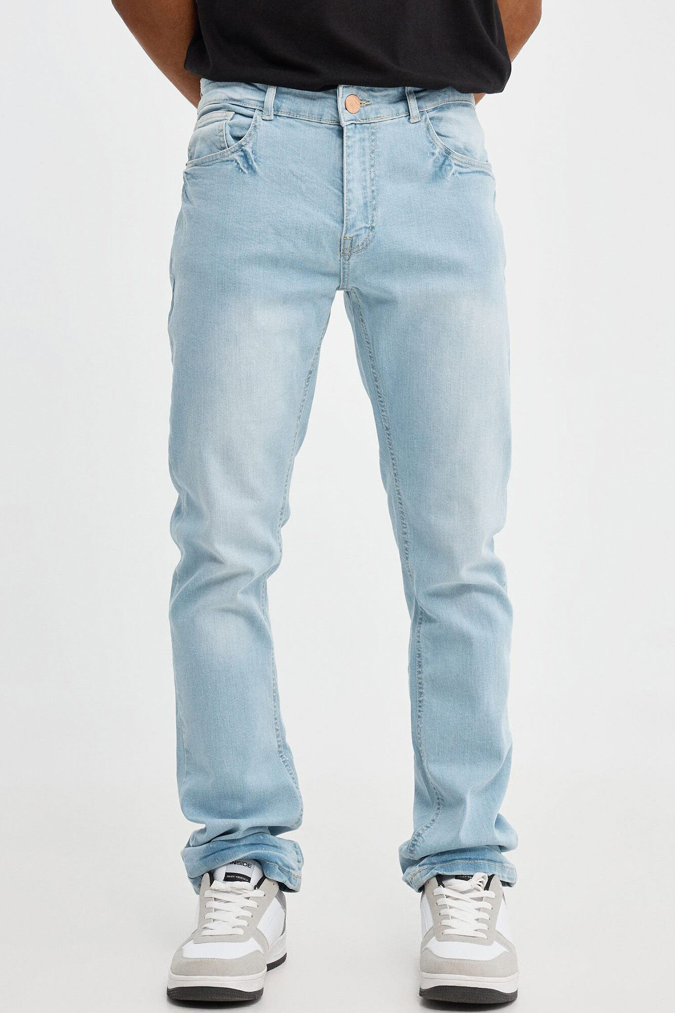 Calça jeans básica