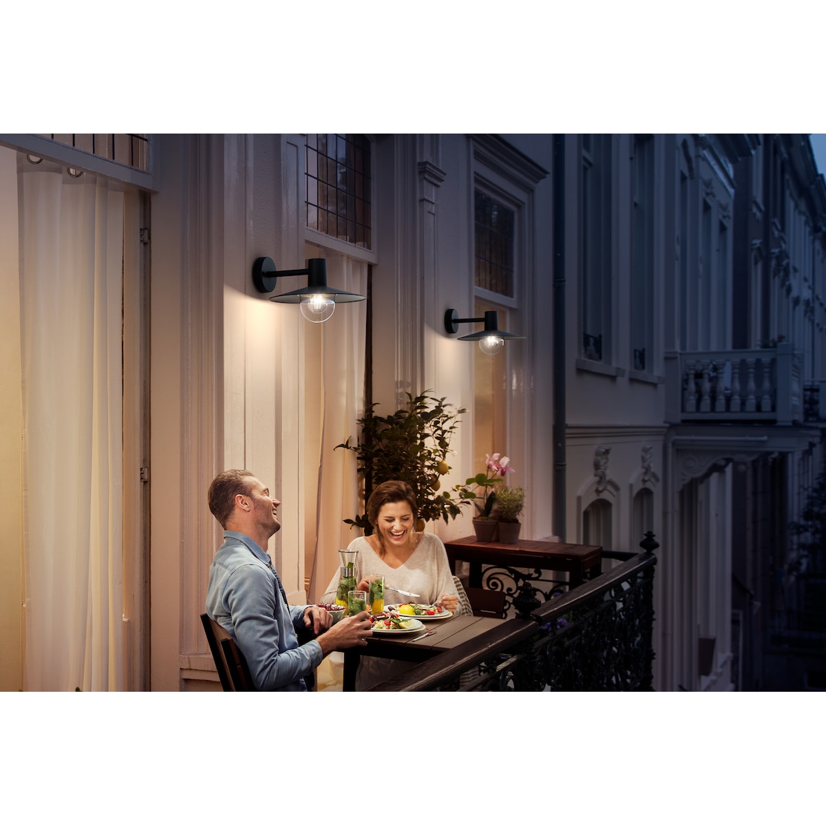 Philips Skua vegglampe 42W E27