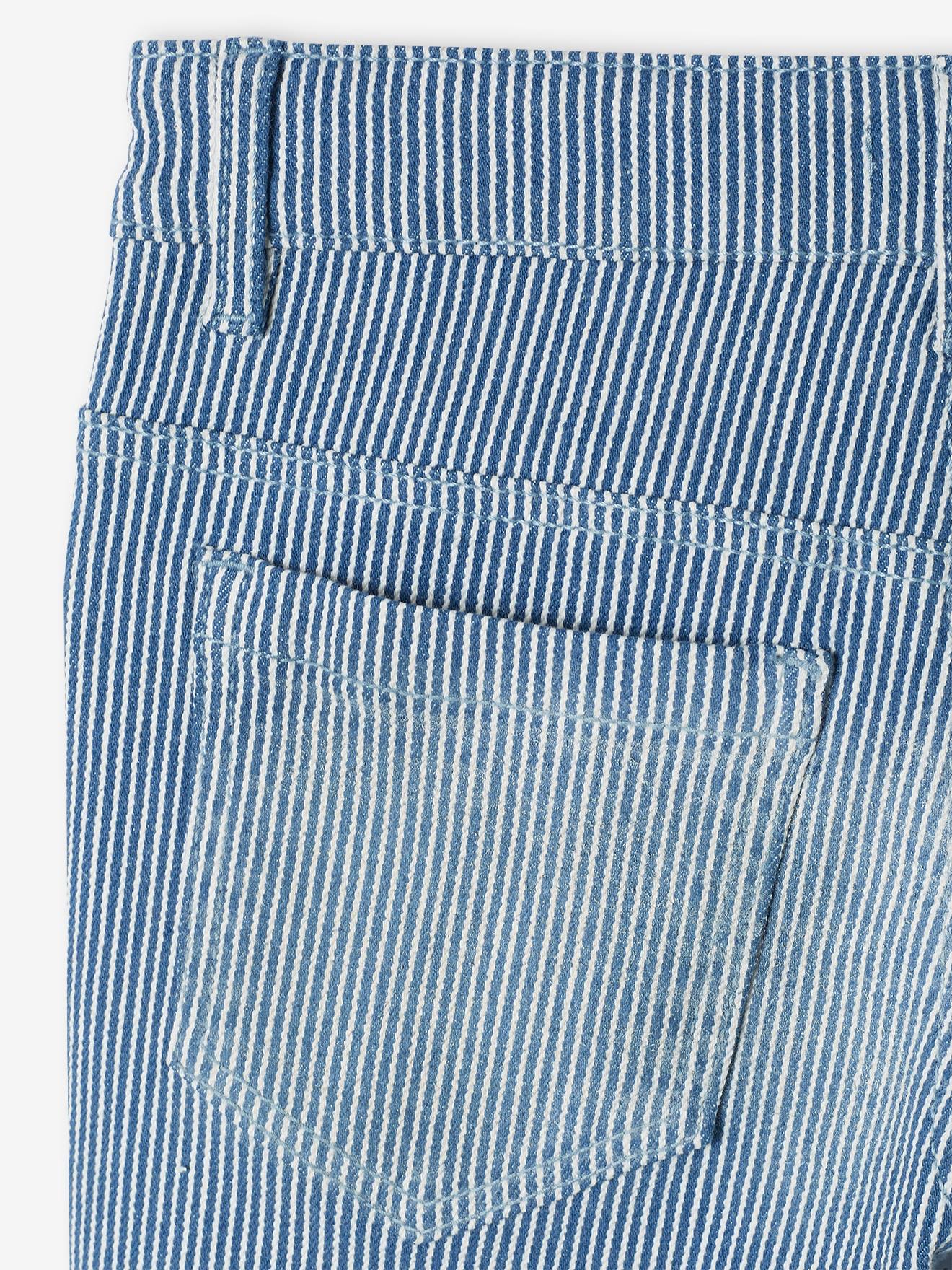 Bermuda azul-clara para meninos