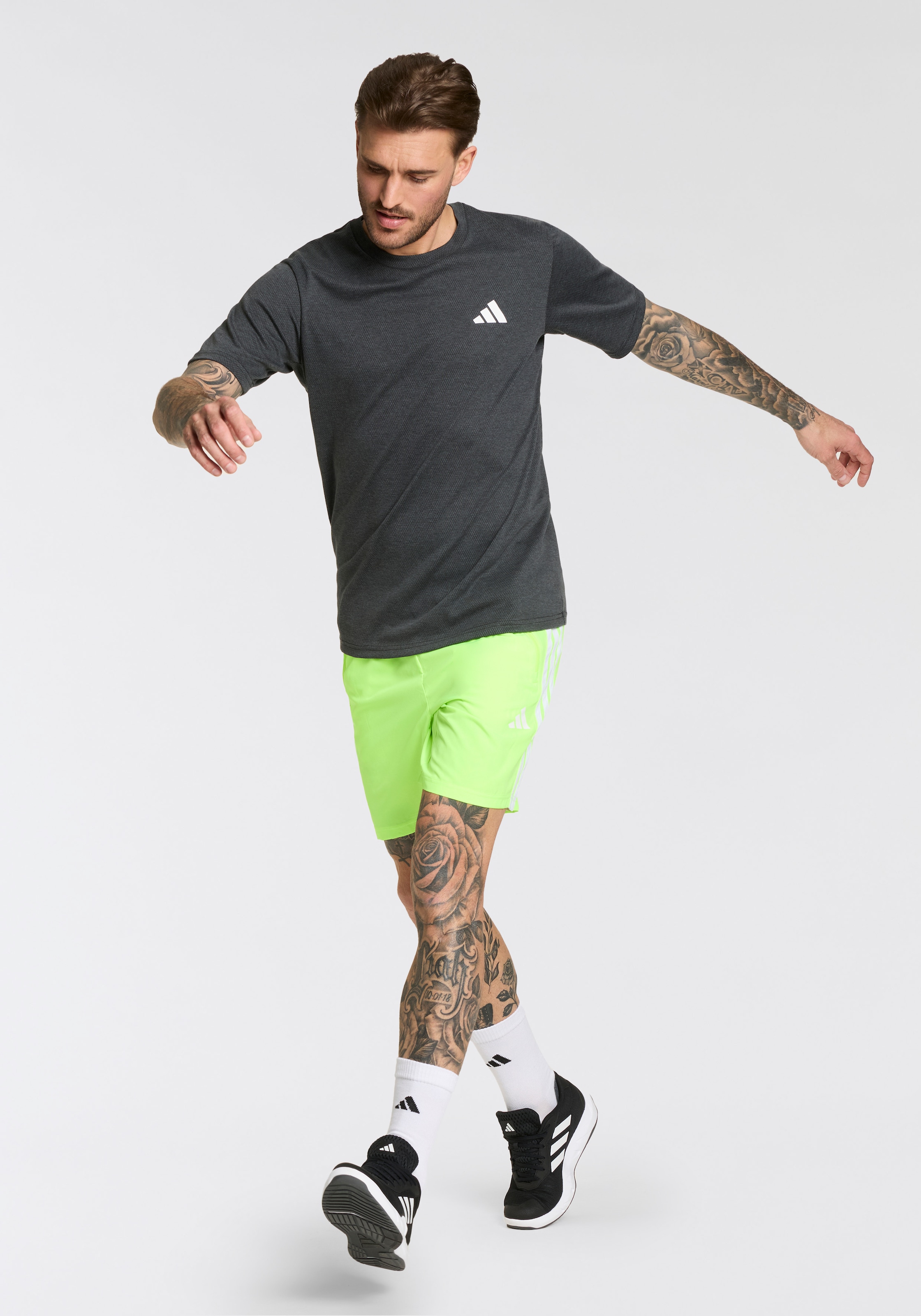 adidas Performance Shorts »TR-ES 3S WV SH«