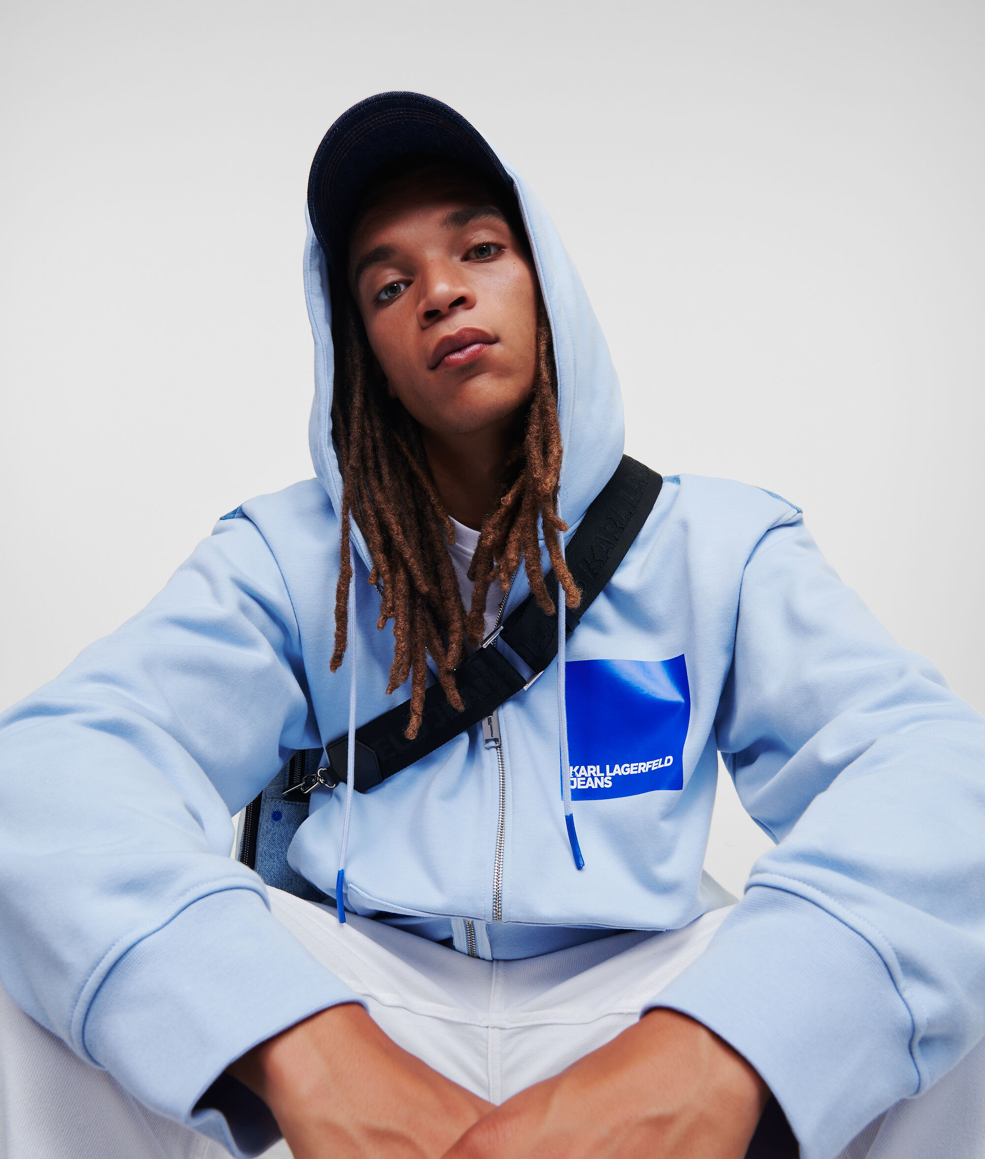 SWEAT À CAPUCHE ZIPPÉ BICOLORE KLJ