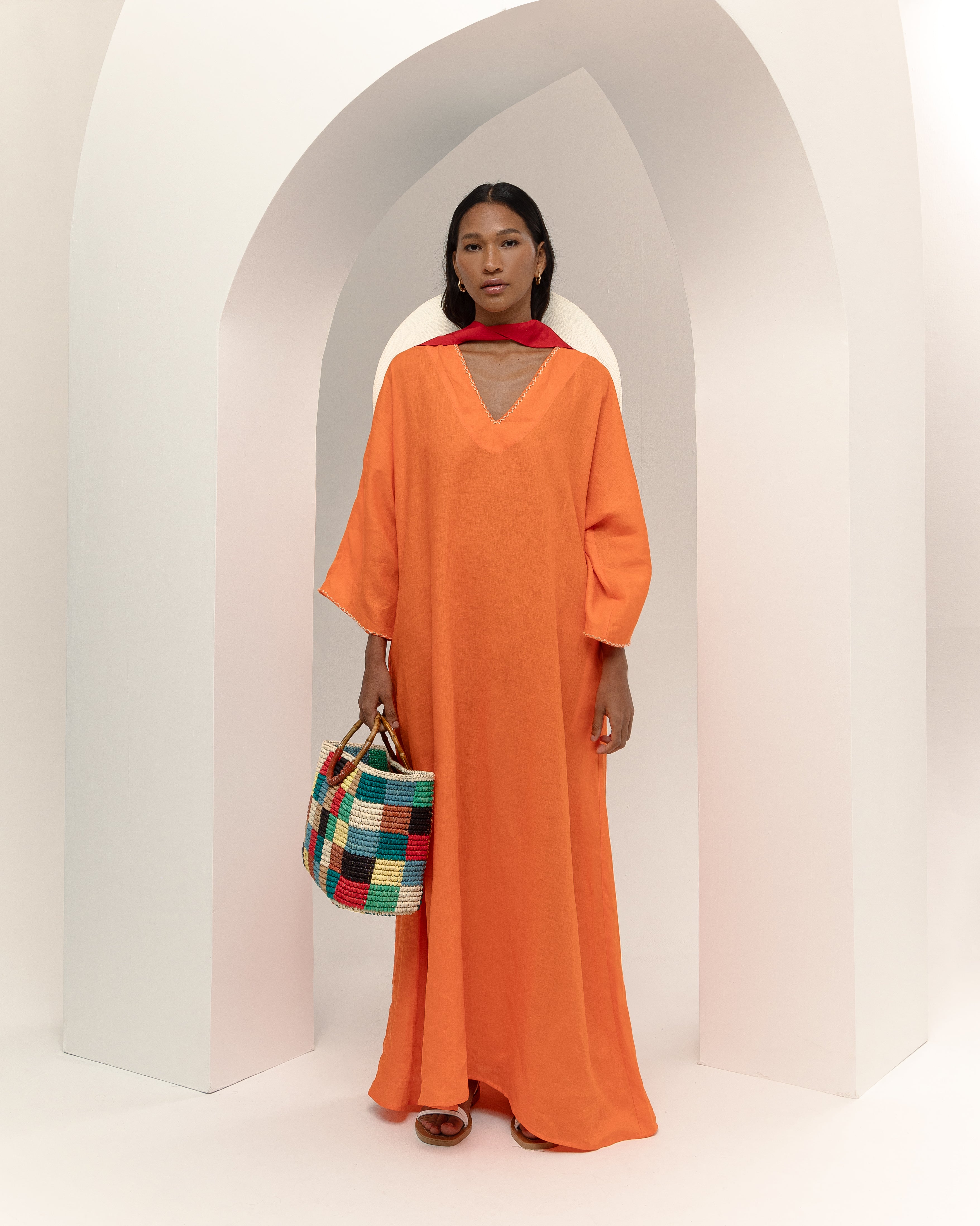 Mini kaftan brodé de coquillages