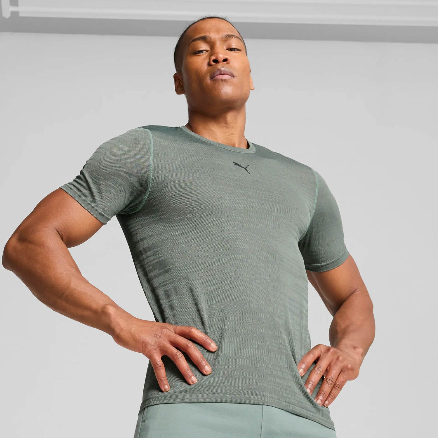 PUMA  Tad Tech Seamless Tee