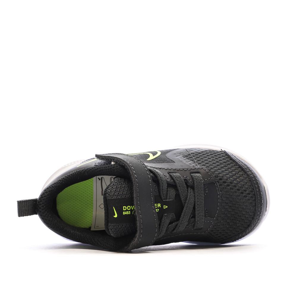 Nike Baskets Noires/Vertes Garçon Nike Downshifter 11