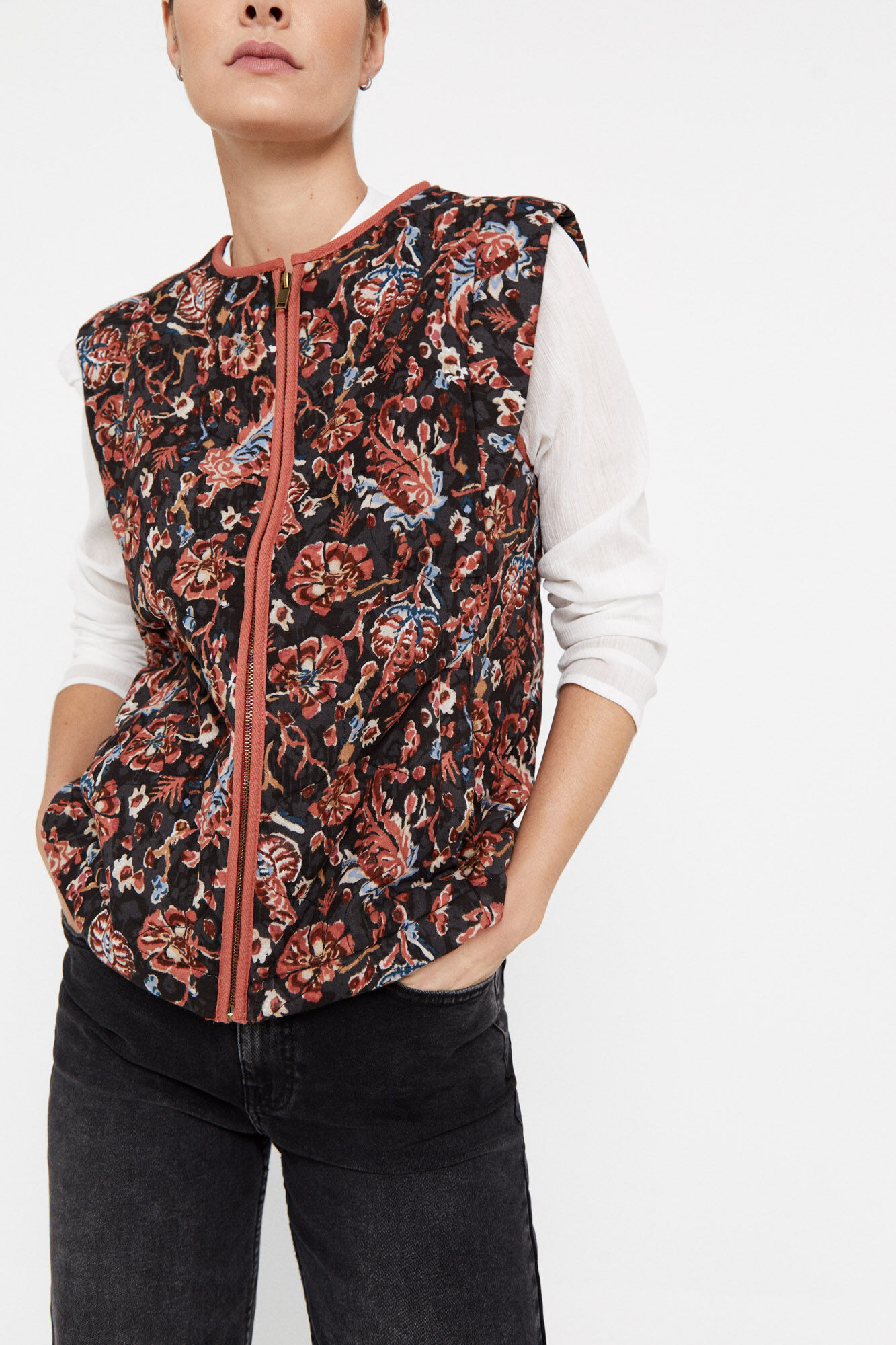 Colete acolchoado estampado - Multicolorido