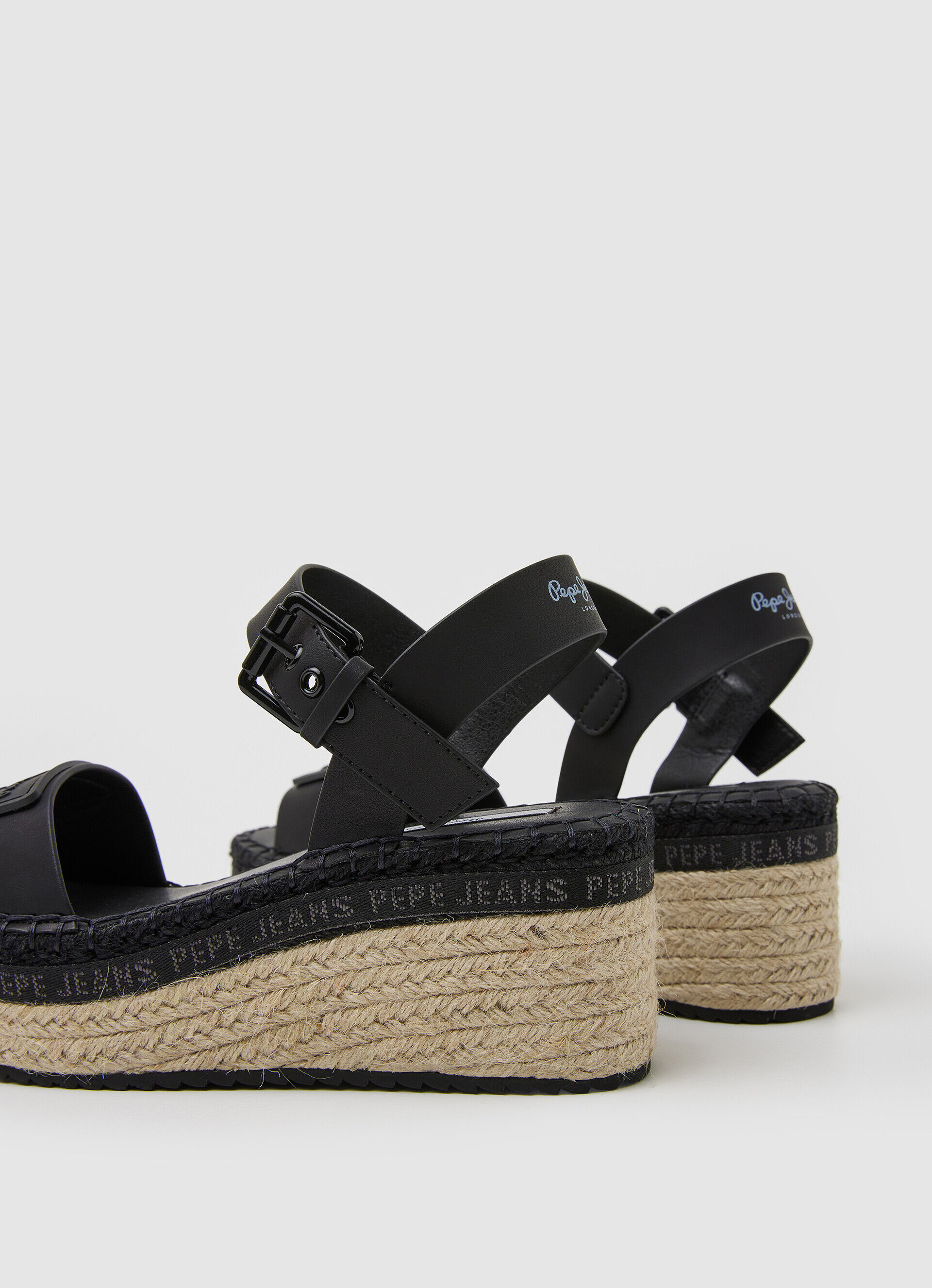 Sandálias plataforma WITNEY BRAND - pretas