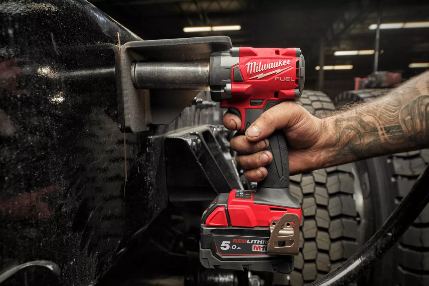 Milwaukee M18 FIW2P12-0X 18V Li-ion accu slagmoersleutel body in HD Box - 339Nm - 1/2''