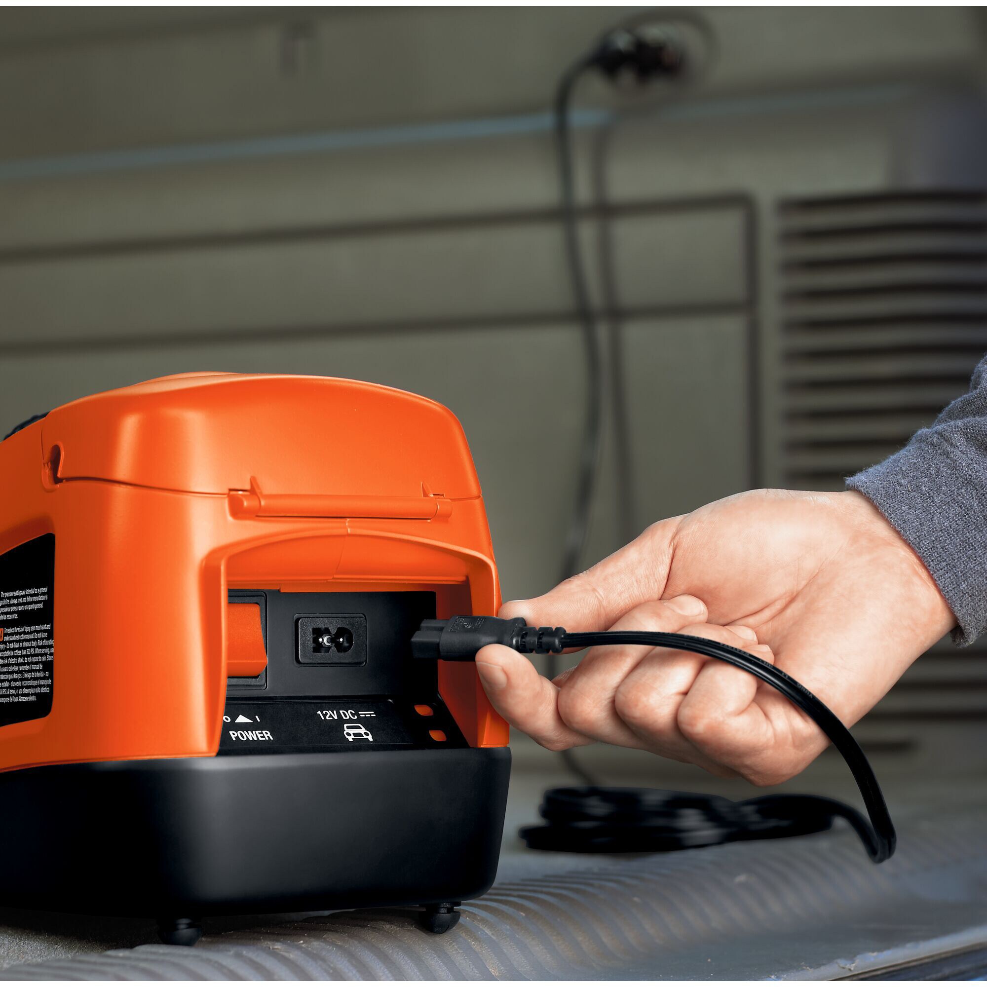 BLACK+DECKER Luftpumpe Kompressor ASI300, 11bar