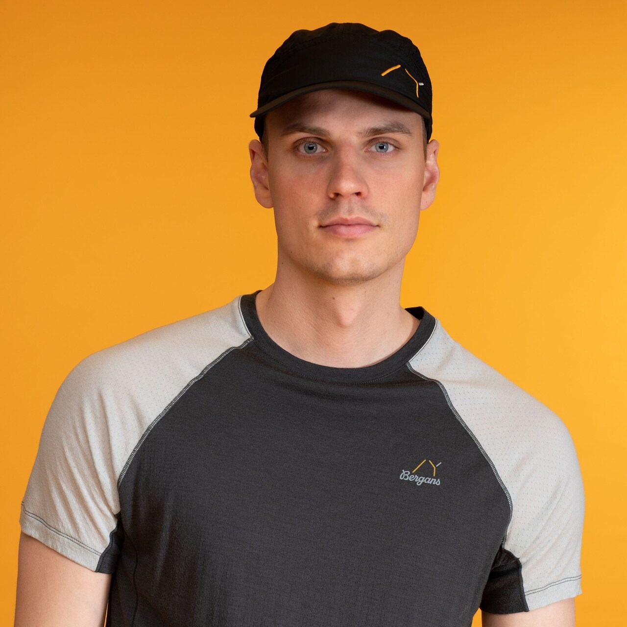 Y LightLine Cap Black