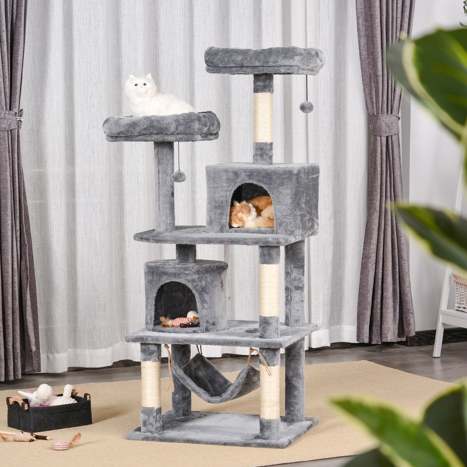PawHut Kratzbaum mit Spielbällen und Kuschelhöhle grau 60 x 50 x 145 cm (BxTxH)