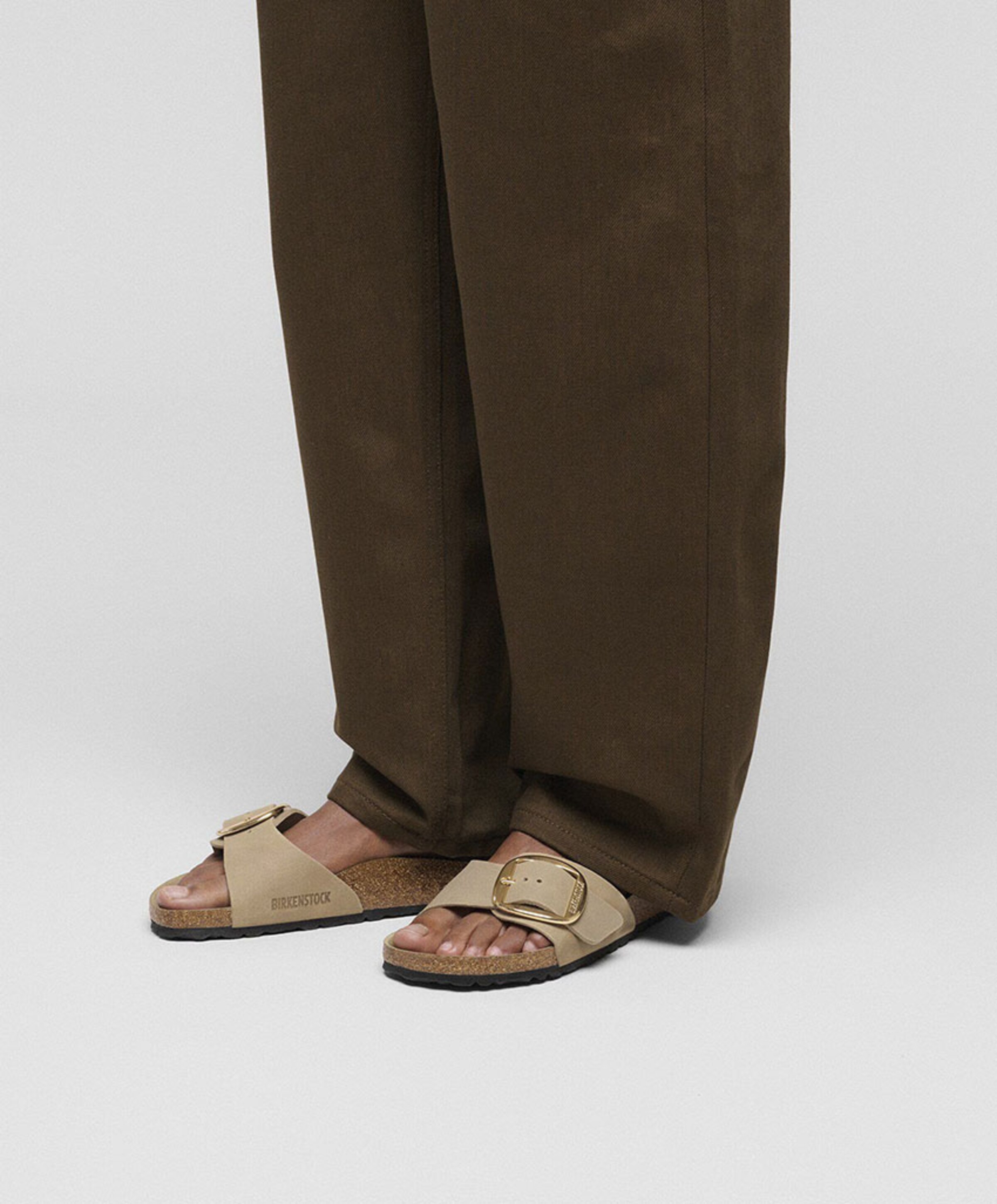 Birkenstock Madrid Big Buckle dames slippers bruin