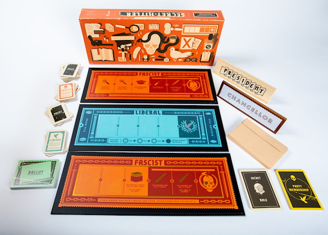 Spill Secret Hitler (EN)
