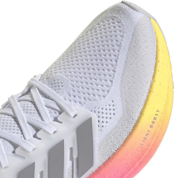 Chaussure running ADIDAS ULTRABOOST 5 FTWBLA/GRIGLO/ROSLUC