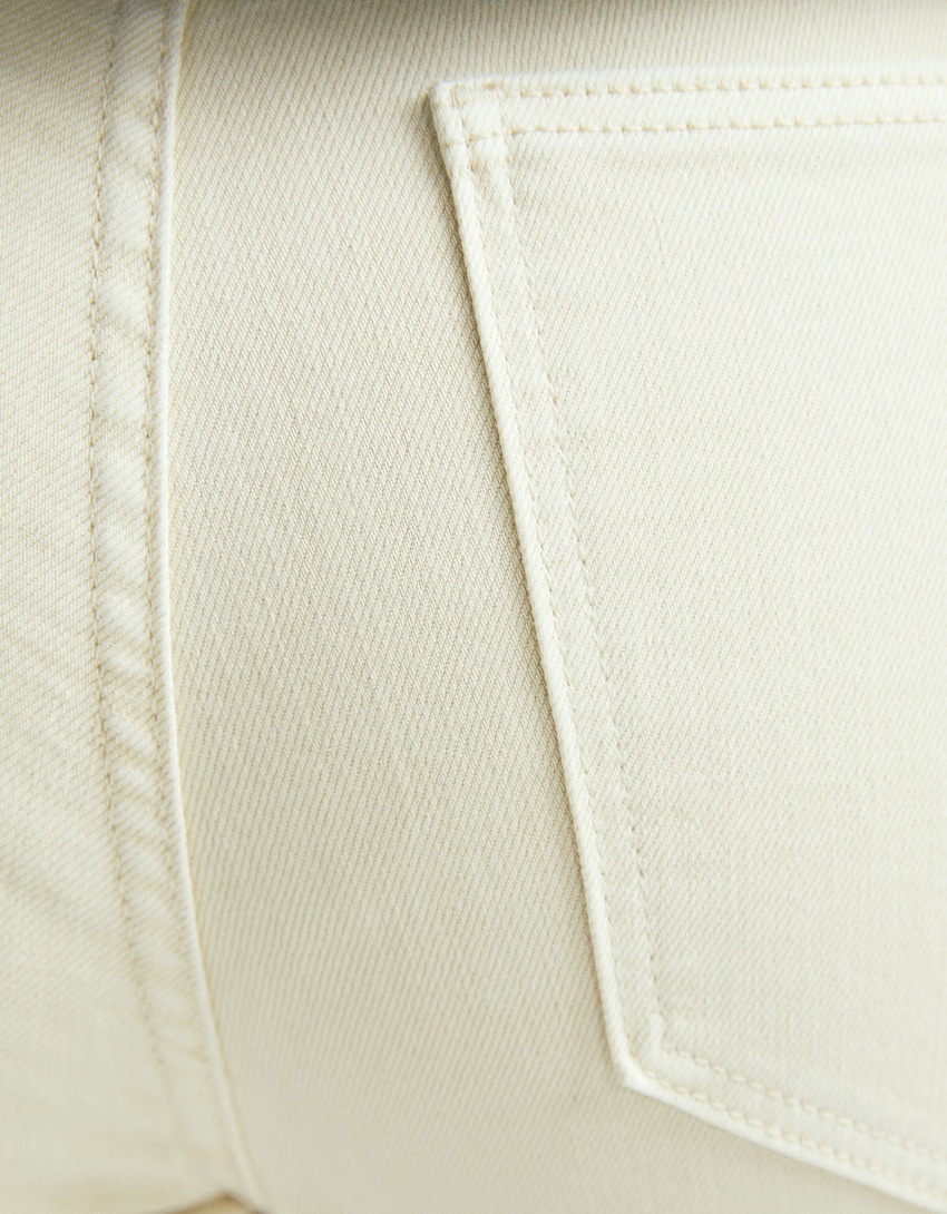 calça jeans skinny de cintura super alta