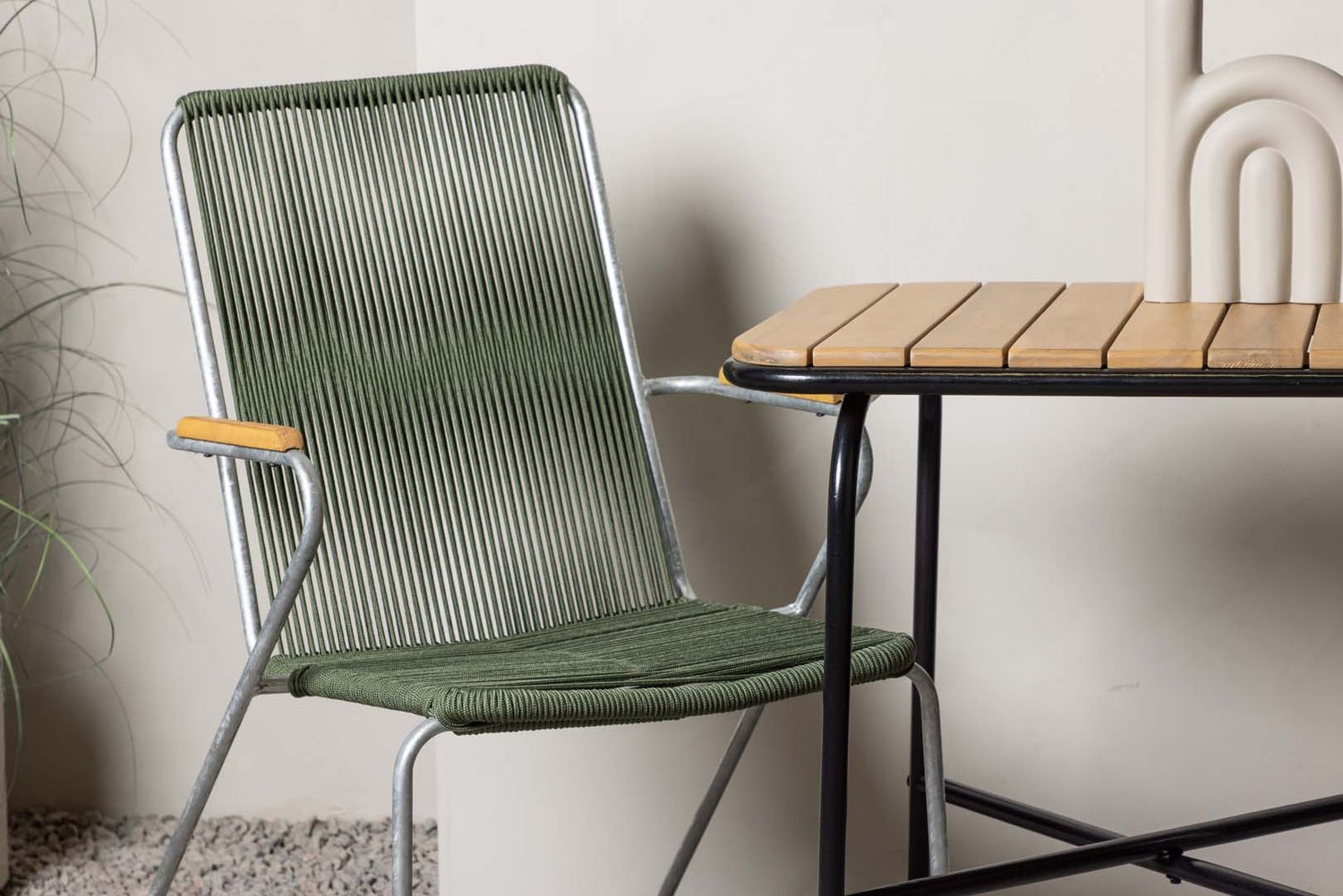Holmbeck tuinset: tafel, 2 stoelen, naturel/groen. 88 x 70 x 74 cm