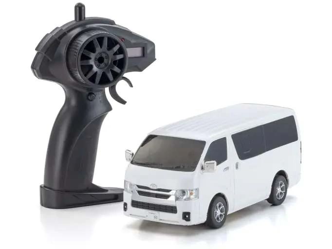 Kyosho Toyota Hi-Ace Super GL 1:28, Weiss First Mini-Z RC-Modell