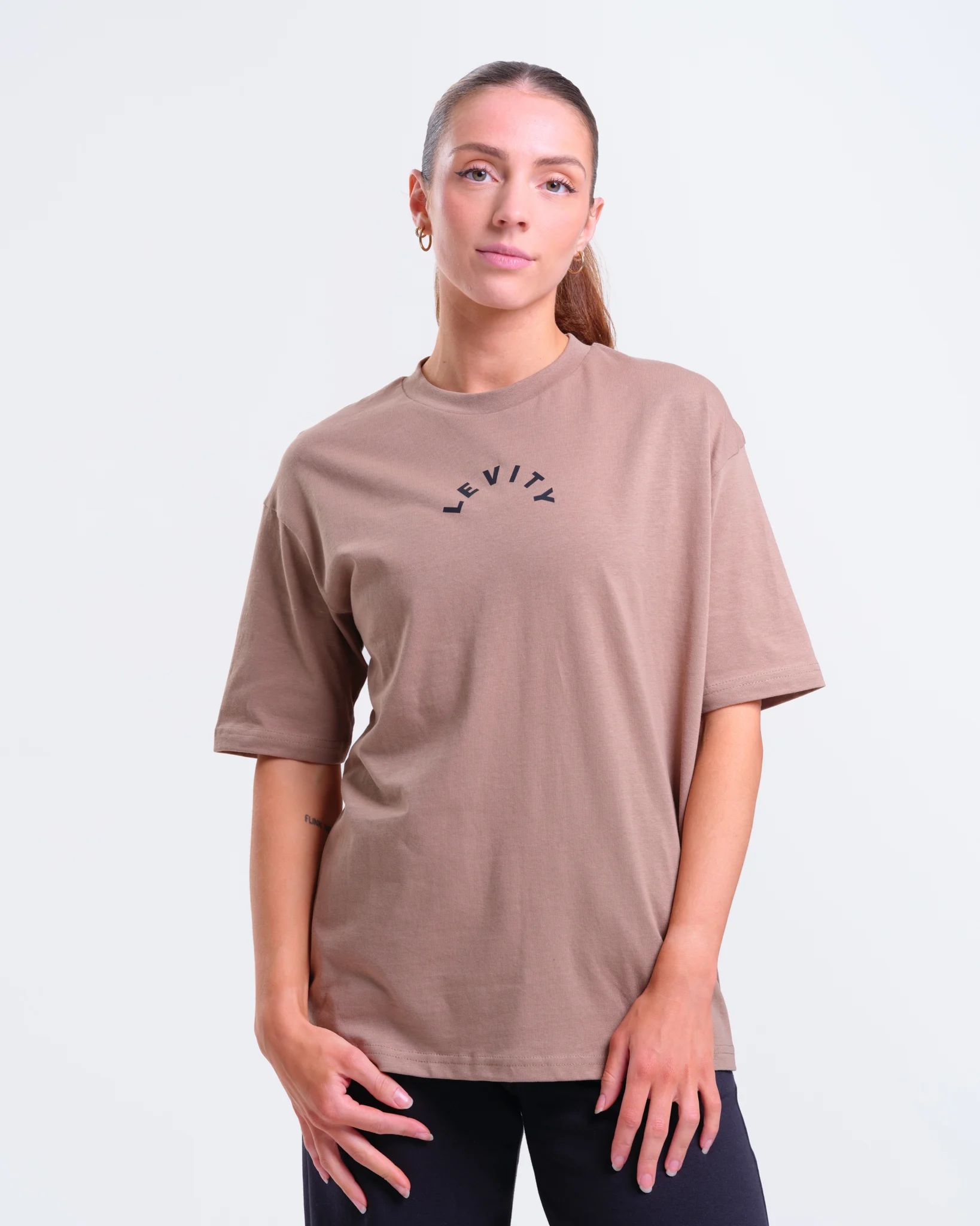 LEVITY Movement T-Shirt Beige