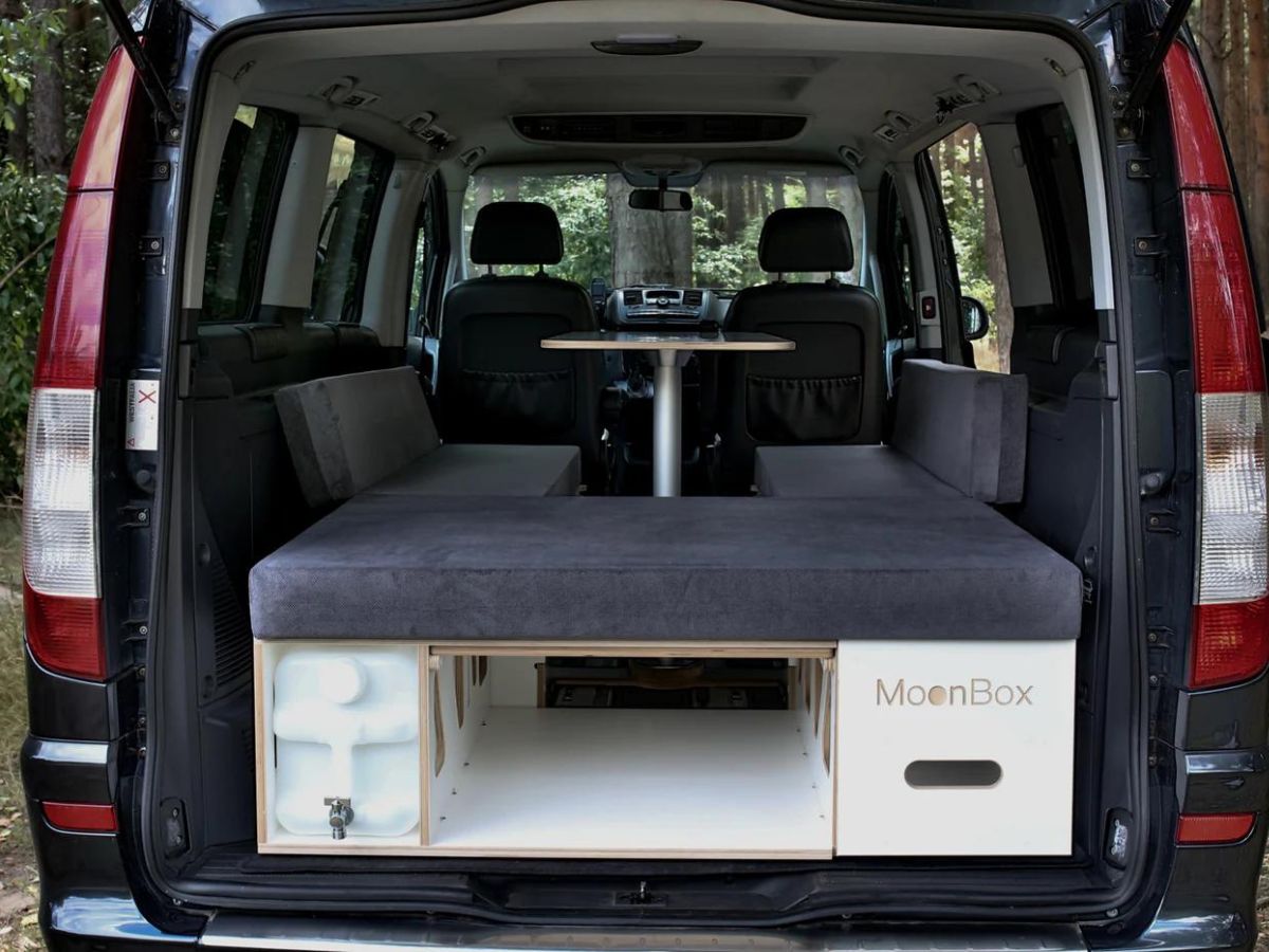 Moonbox 119 cm witte Bus campingbox met tafel