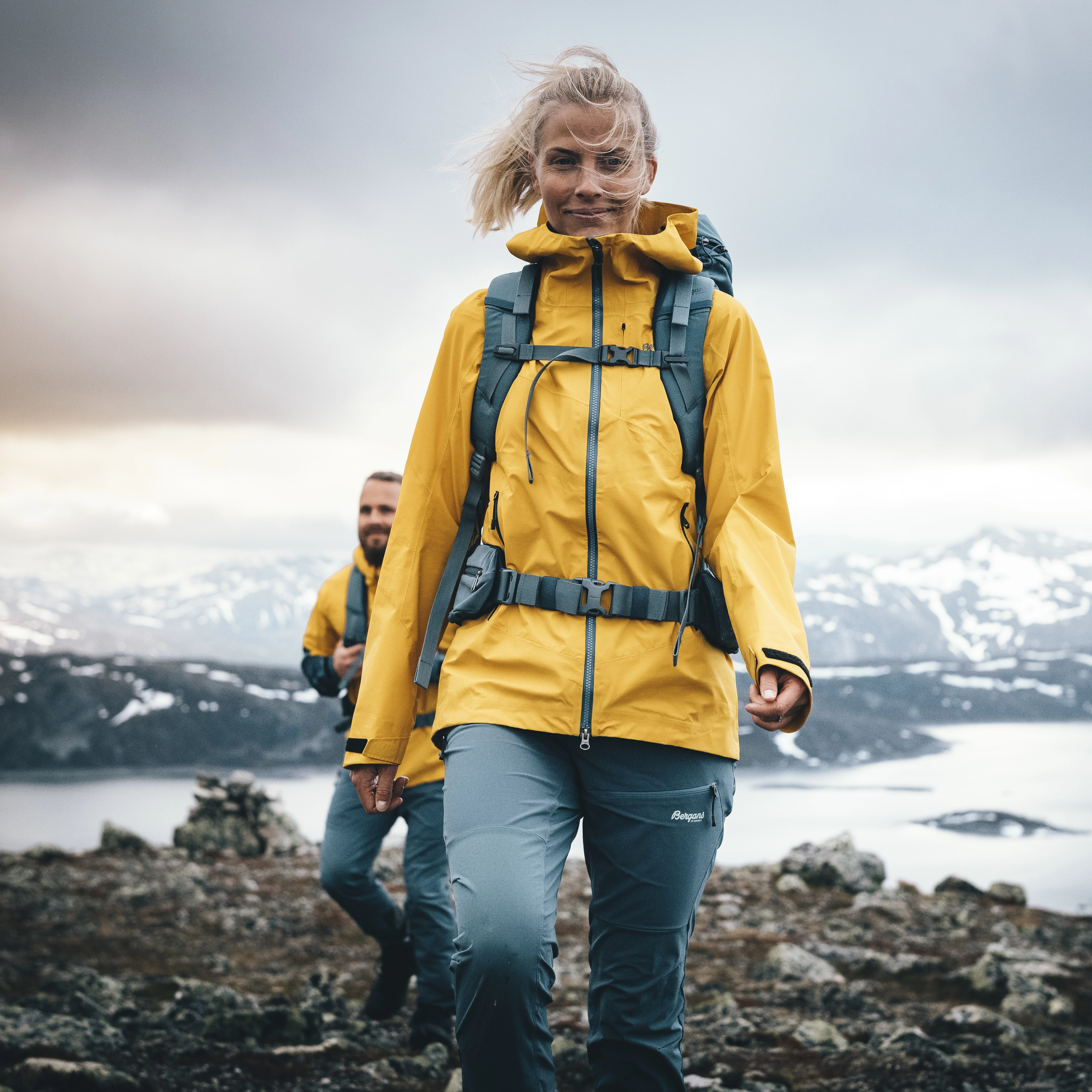 Rabot V2 3L W Jacket Light Golden Yellow