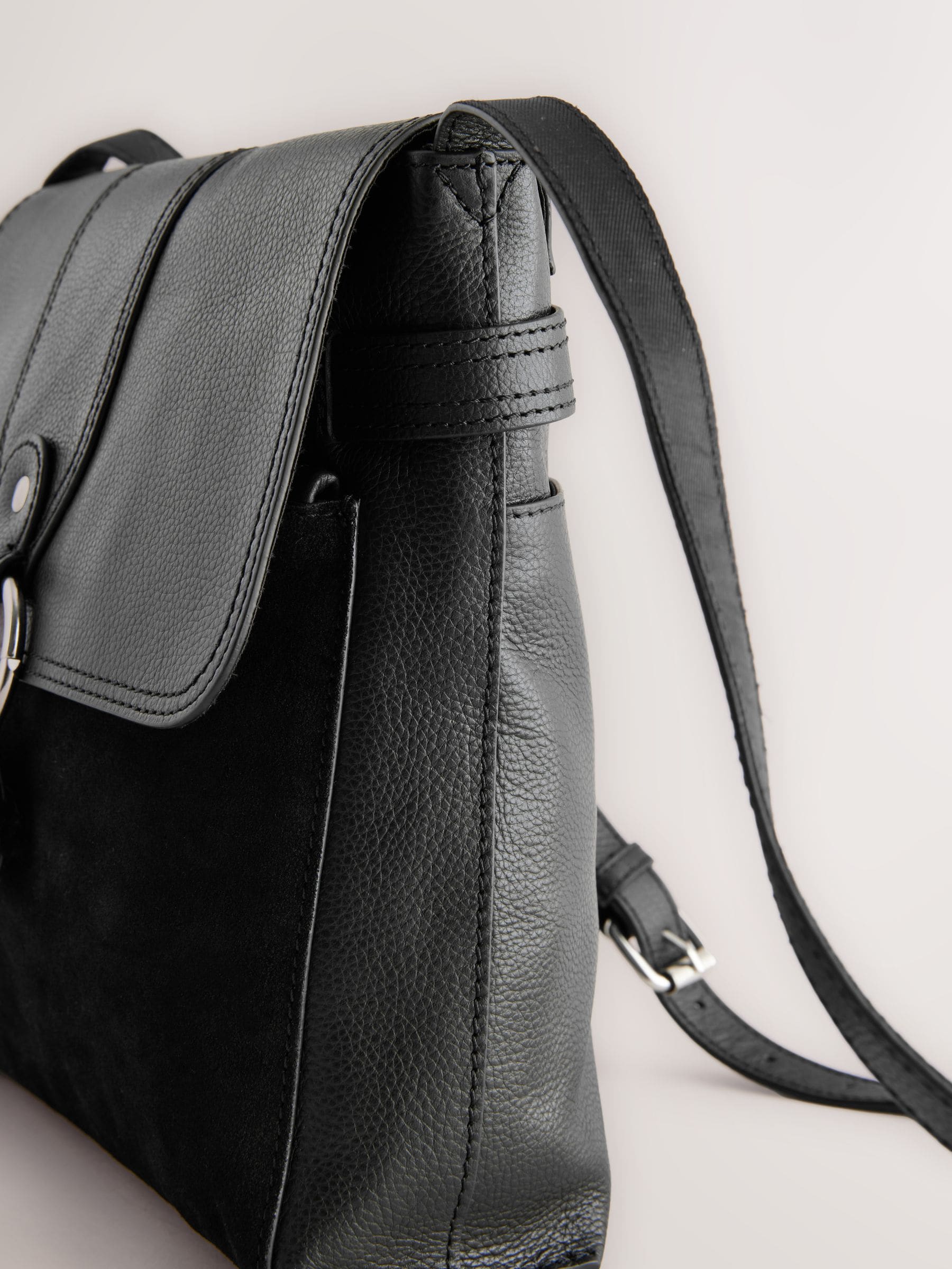 Zwart - Leren messenger-tas met vak