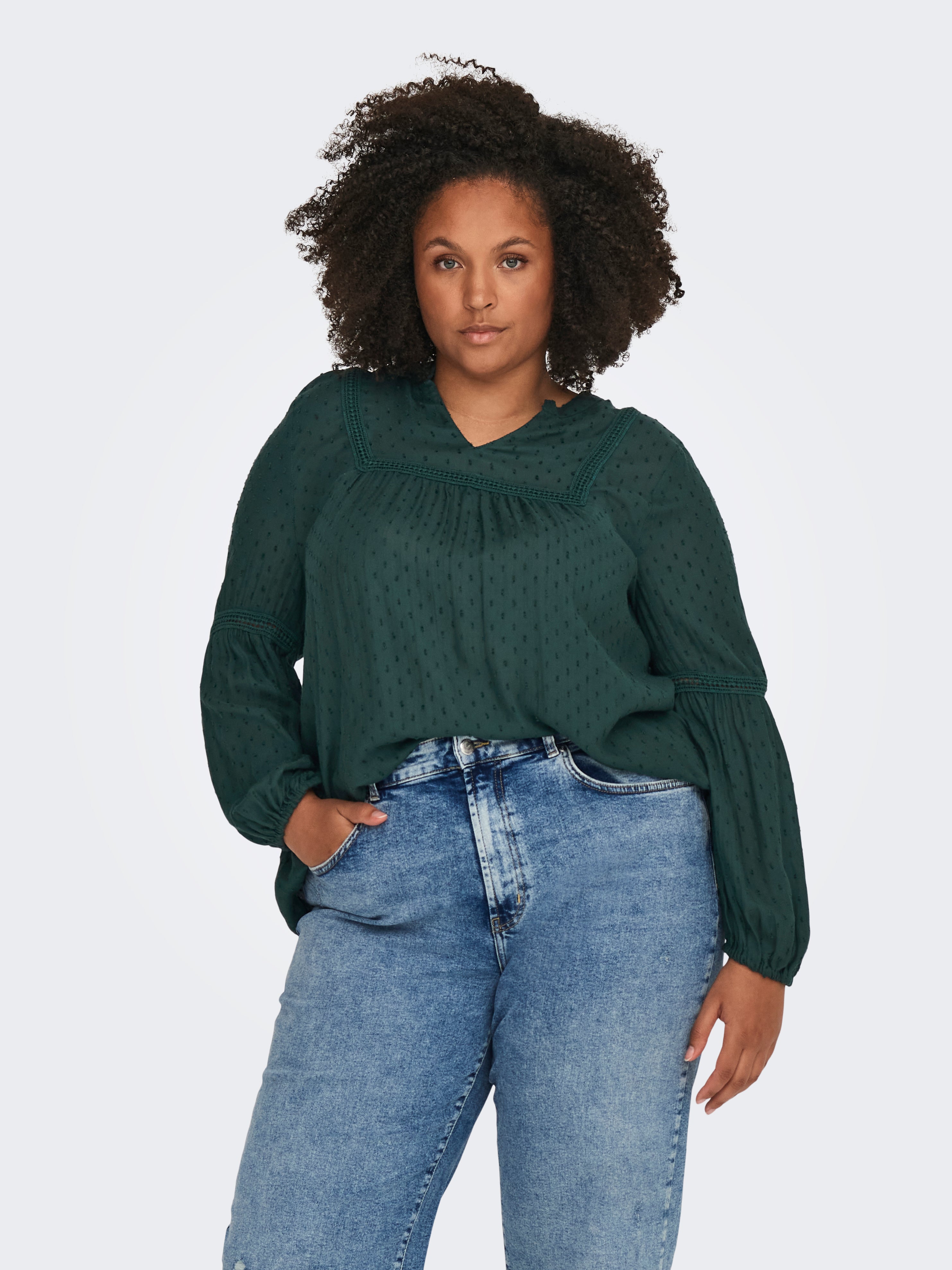 CARNEEL Top Black