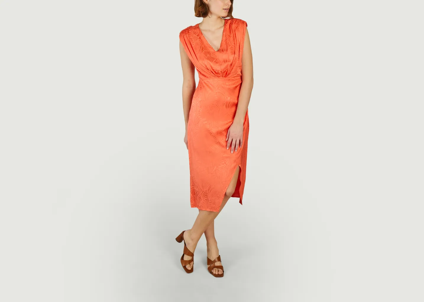 Robe Chona Suncoo