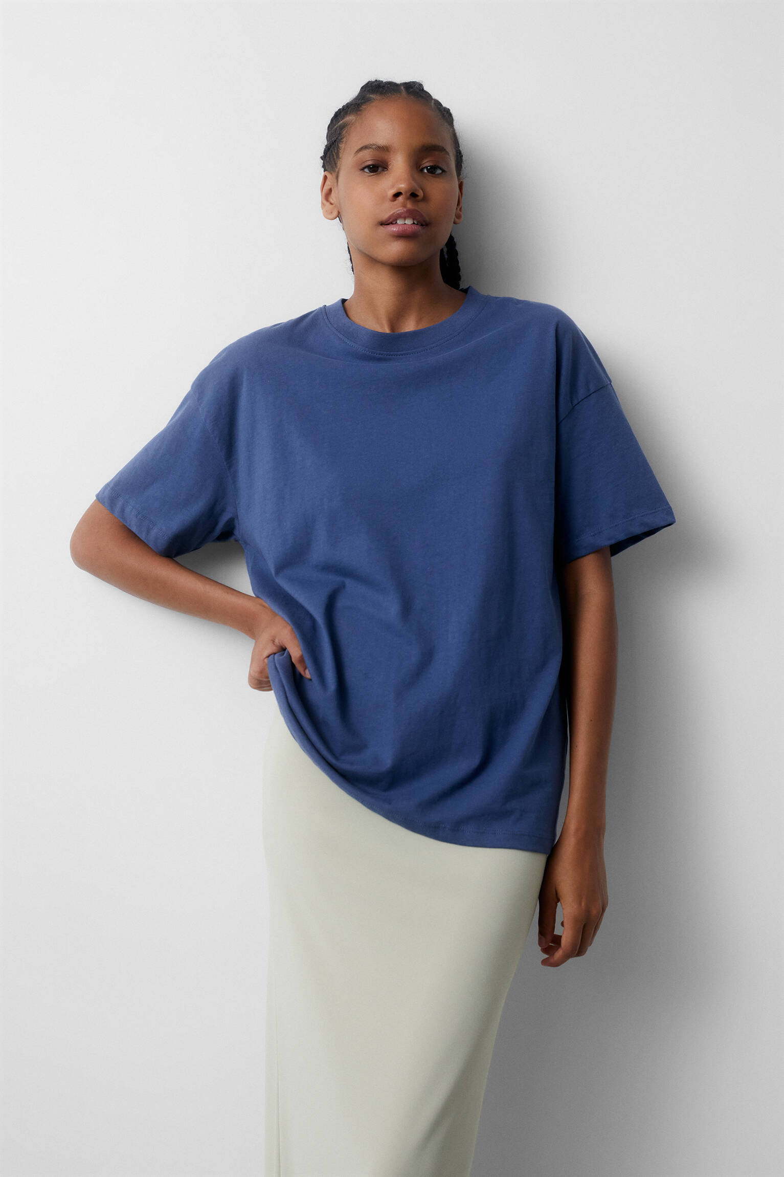 CAMISETA OVERSIZED DE MANGA CURTA - ÍNDIGO