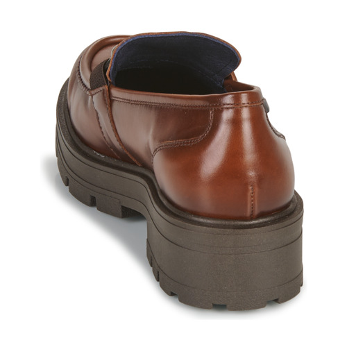 Dorking - D8978 - Marron