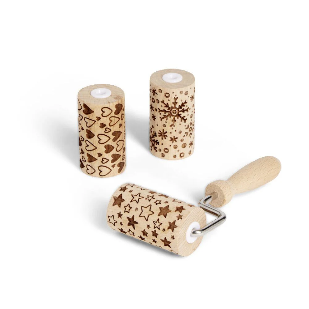 Lot de 3 mini rouleaux à pâtisserie en bois à motifs étoile/flocon/coeur