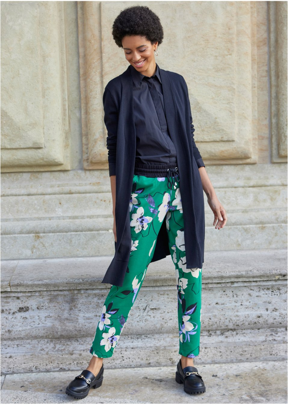 Pantalon sweat à imprimé floral