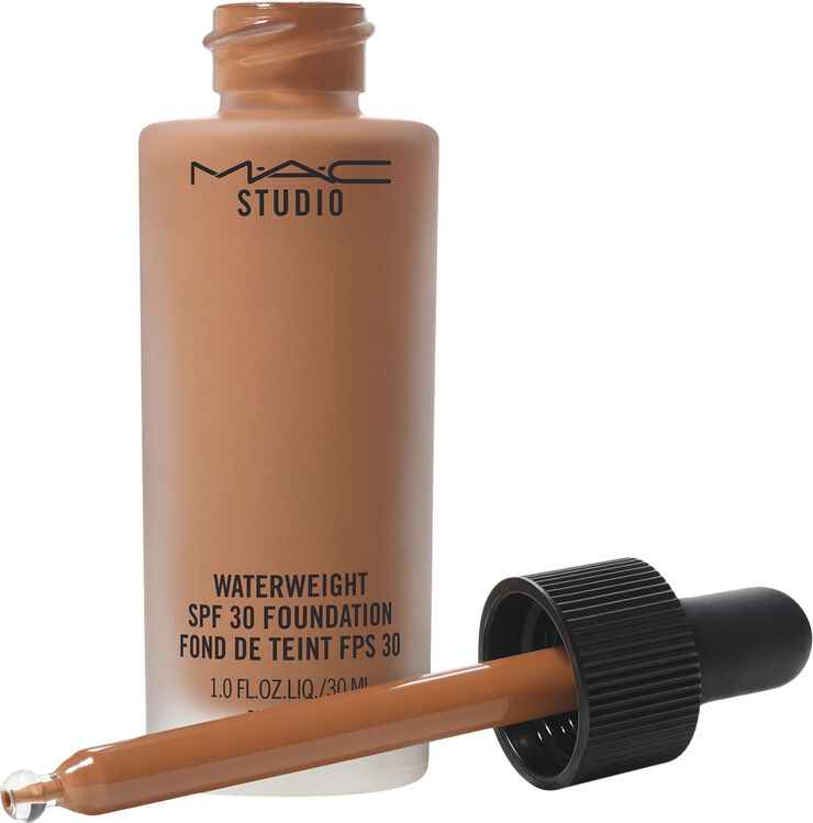MAC STUDIO WATERWEIGHT SPF 30 /PA   FOUNDATION